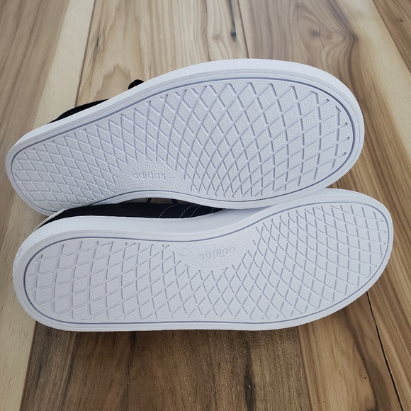 Adidas VULCRAID3R K SKATEBOARD CG3330 Shoes 6 Men 7 Women 5.5Youth - Picture 7 of 9